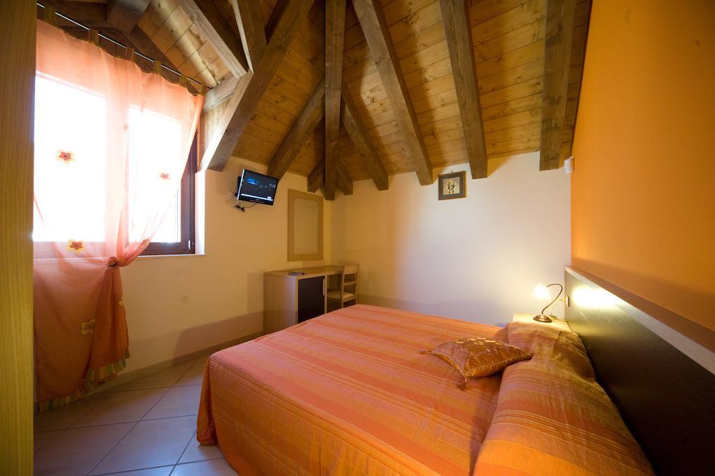 Hotel Quattro Ducati Trani Zimmer foto